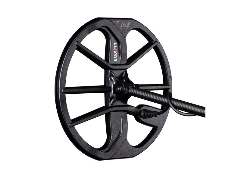 Load image into Gallery viewer, Minelab EQUINOX 900 Metal Detector with 11" and 6" Double-D Coils (New)