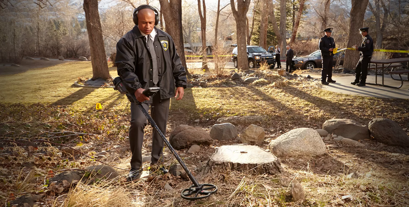 Load image into Gallery viewer, Minelab CTX 3030 Metal Detector PROMO 3228-0101 and 17&quot; COIL 3011-0116
