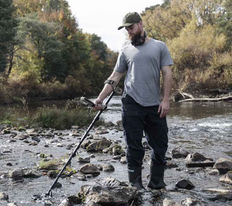 Load image into Gallery viewer, Minelab X-Terra Elite Expedition Pack Metal Detector PN: 3707-0003
