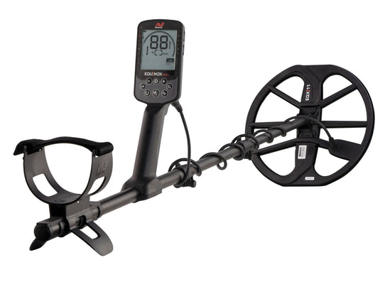 Minelab Equinox 900 Metal Detector 3720-0006 + Pro Find 40 + Carrybag